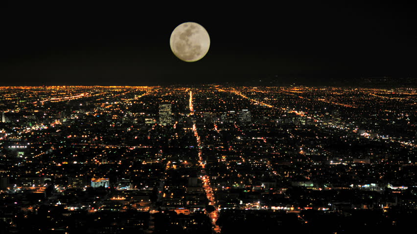 Time Lapse of Moon Rising over Los Angeles