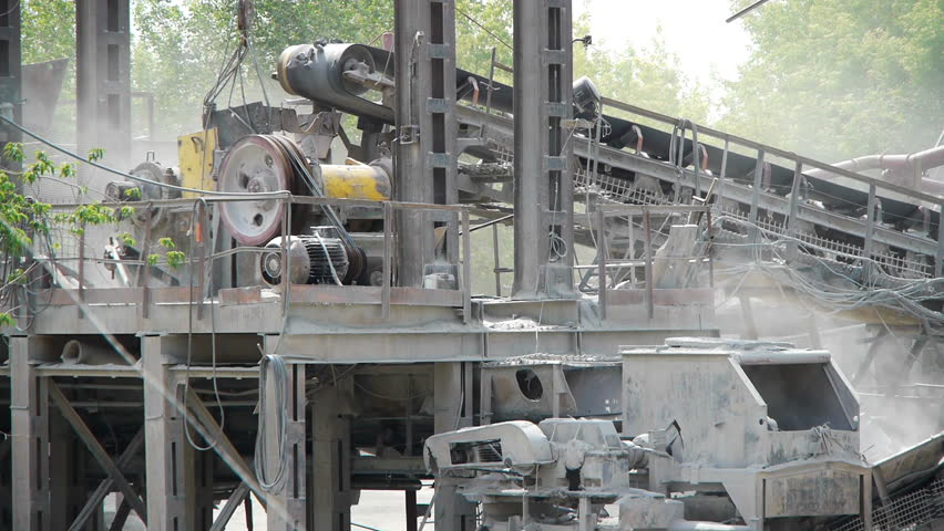 Coal mining in an open pit