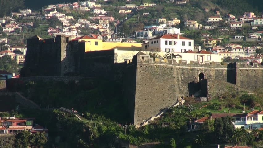 Pico fortress in Funchal, Madeira Island, 17th century: in the 20th was ceded to the Navy, which installed their communications centre here. It was classified monument of public interest in 1943.