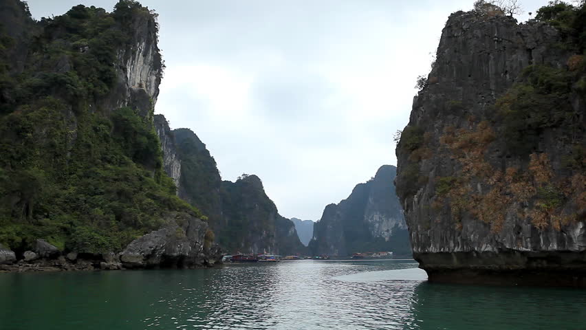 Ha Long Bay (Descending Dragon Bay), Vietnam, UNESCO World Heritage Site, Boats