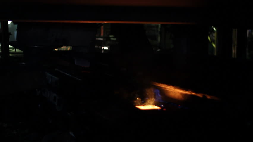 Hard work in the Foundry, Iron casting