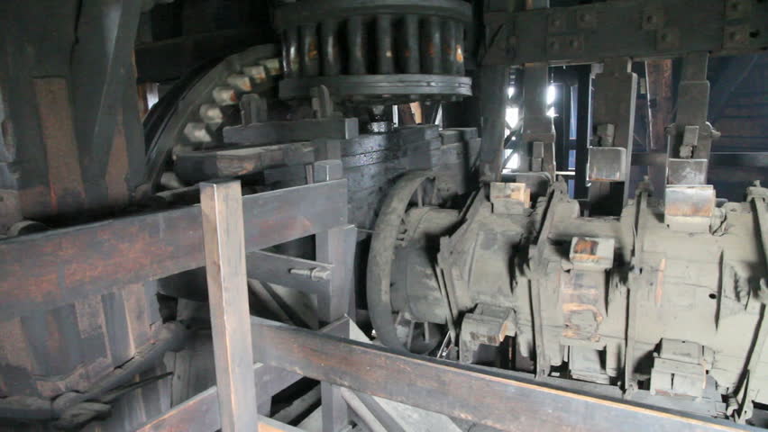 old vintage Windmills gear assembly working