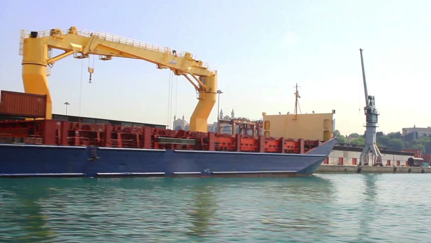 ISTANBUL - JUNE 9: Cargo Ship CLIPPER COMMANDER (IMO: 9169859, Bahamas) on June 9, 2011 in Istanbul. A 100 mt long, 20 mt width vessel, launched into the sea in 1998 and has a deadweight of 8,702 tons