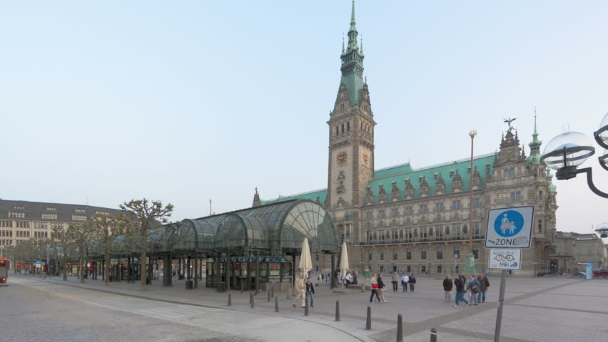 HAMBURG, GERMANY, MAY 20, 2011: Time lapse Town Hall in Hamburg, Germany