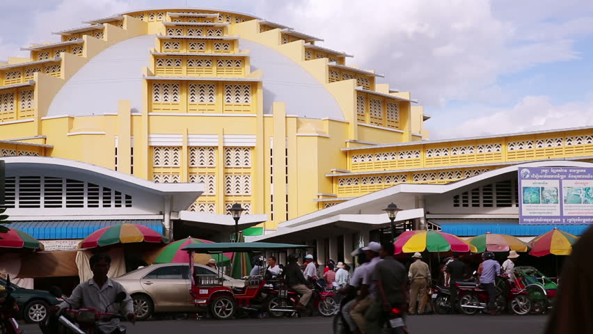 PHNOM PENH - JUNE 2012: Cambodian people central market