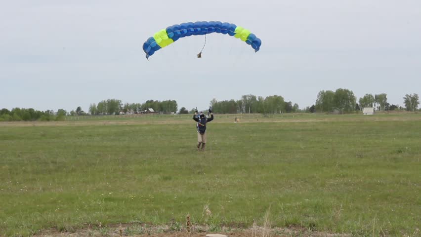 Flying on a parachute 