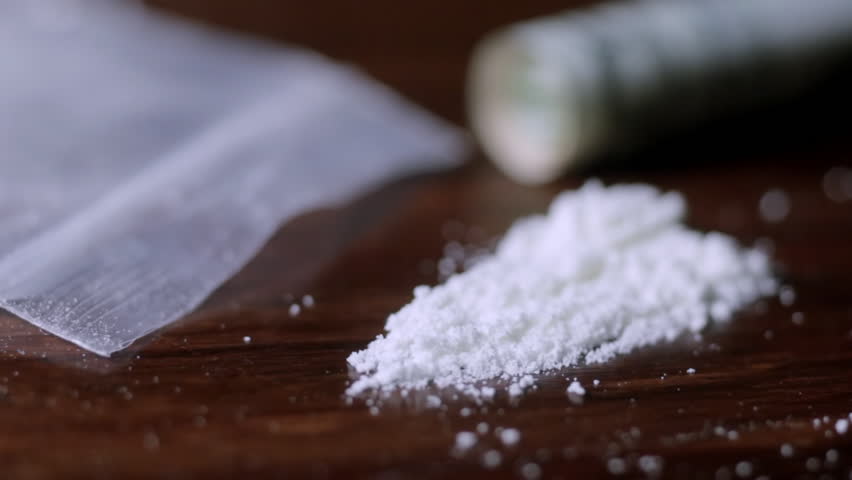 Lines of cocaine cu