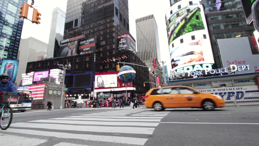 NEW YORK, NY - DECEMBER 23: Times Square traffic on Christmas weekend on December 23, 2012 in New York, New York.
