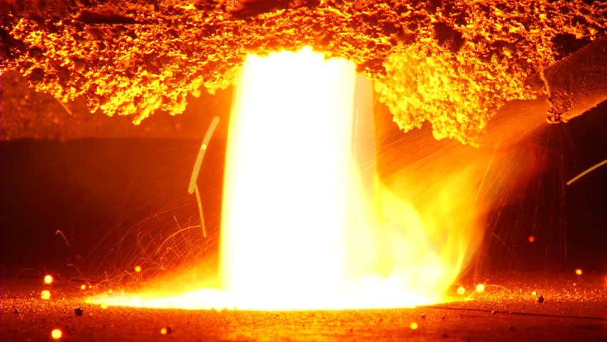 Stream of flame on the steelworks factory