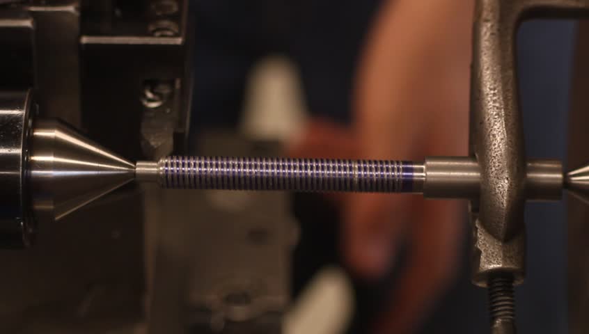 Setting up threading lathe 