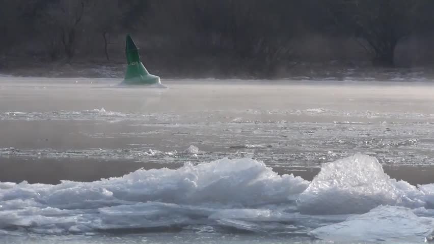 Ice formations on the river