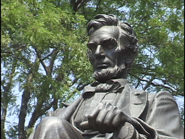 abraham lincoln statue 1