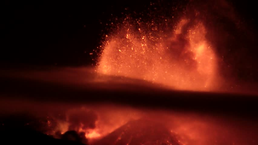Etna - Spectacular lava fountain