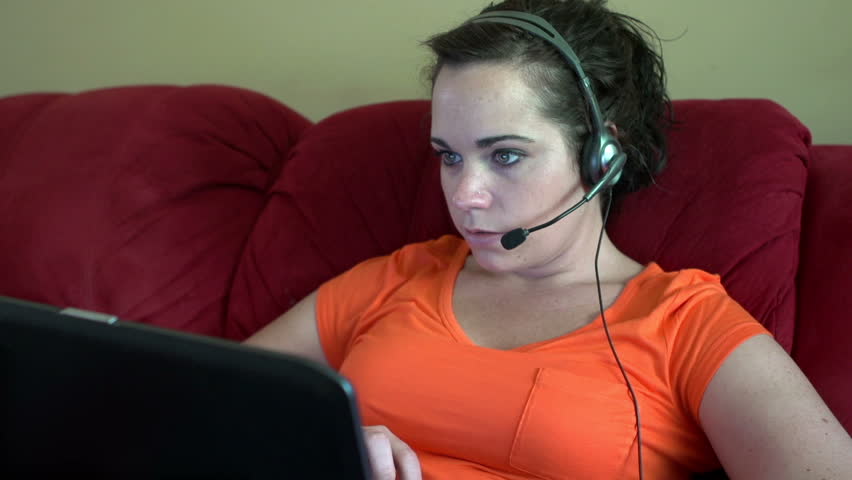 Female at call center working from home