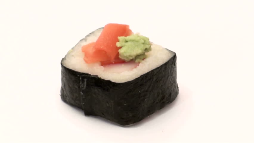 Spicy Tuna Roll - ZOOM