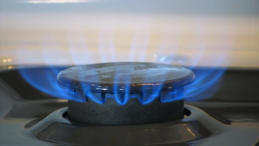 Natural gas stove blue flame burner