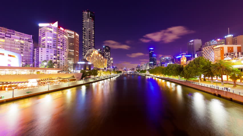 4k timelapse video of Yarra river in Melbourne at night