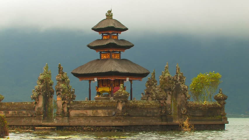 Water shrine, Pura Tirta Empul Temple, Bali.