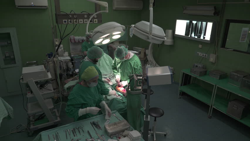 Nurse Adds Surgical Instruments To Stockvideos Filmmaterial 100 Lizenzfrei 1007051383 Shutterstock