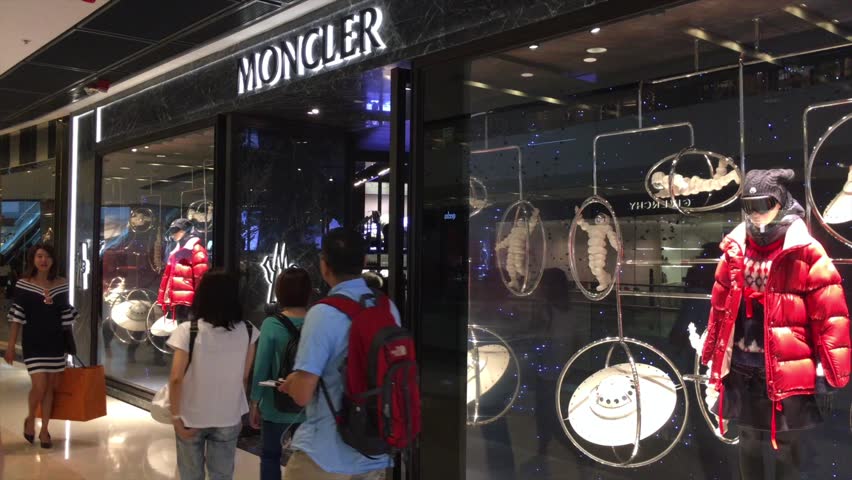 moncler store