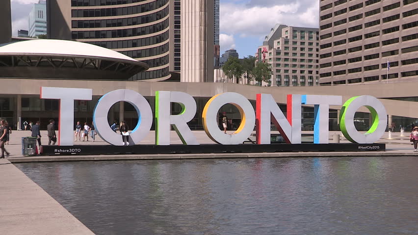 Toronto, Ontario, Canada August 2015 Huge 3D Toronto Sign In Front Of ...