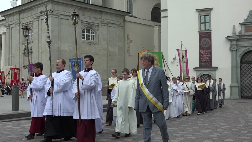 Header of canticle