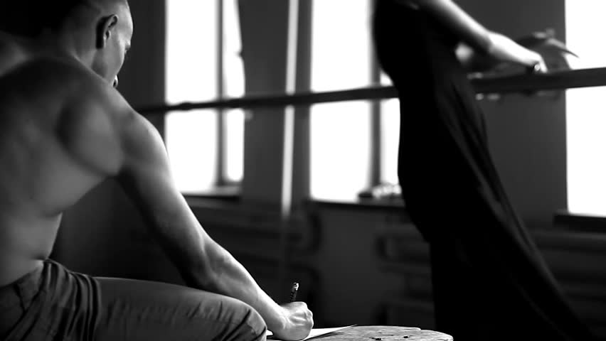 Header of showgirl