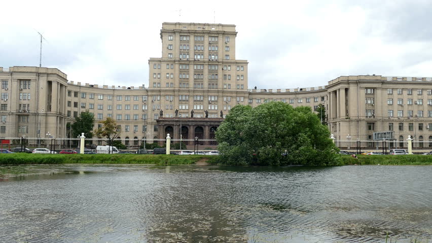 Bauman moscow technical university. Московское высшее техническое училище им. Баумана. МГТУ имени Баумана зима. Университет Баумана Москва. 3 Московский государственный технический университет им. н.э. Баумана.