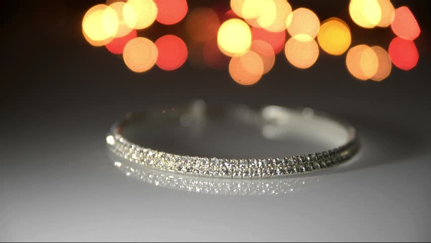 Header of zirconium
