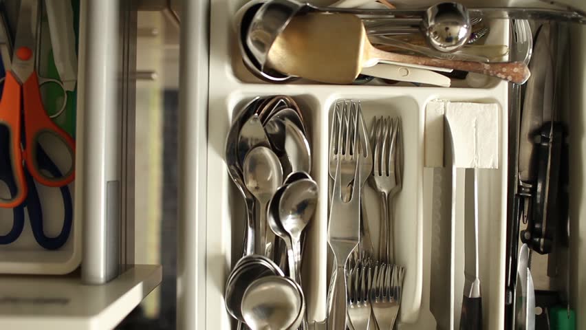 Header of flatware