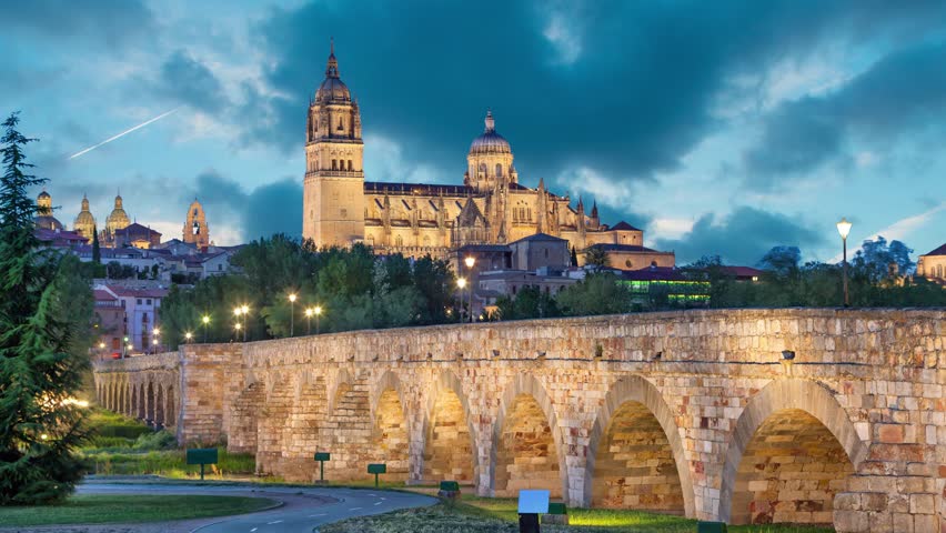 roman-bridge-of-salamanca-in-spain-image-free-stock-photo-public