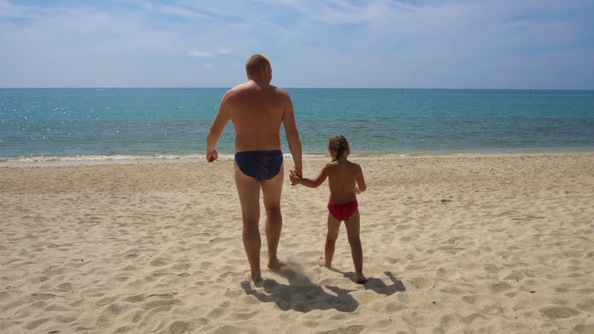 Phrase and Dad with daughter walking are Opinion Dad with daughter walking excellent question