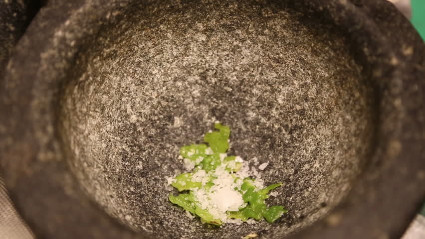 Header of pestle