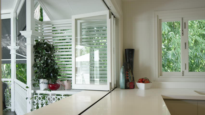 Header of servery
