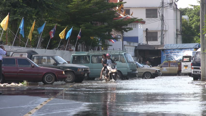 Header of pillion