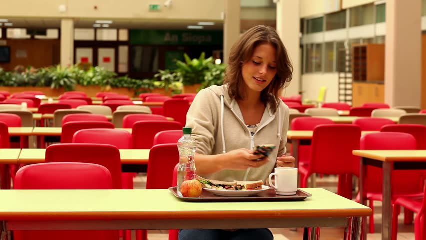 They had lunch at school. "Canteen певица". Alone at University. She has have lunch. She haves lunch at 2 o'Clock..