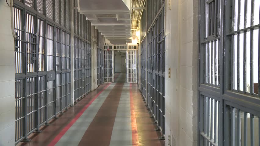 description of jail A prison guard–as the name suggests–is responsible for the day to day oversight of inmates in state prison, a federal penitentiary or similar correctional institution the job title varies from area to area and throughout the world. description of jail A prison guard–as the name suggests–is responsible for the day to day oversight of inmates in state prison, a federal penitentiary or similar correctional institution the job title varies from area to area and throughout the world.