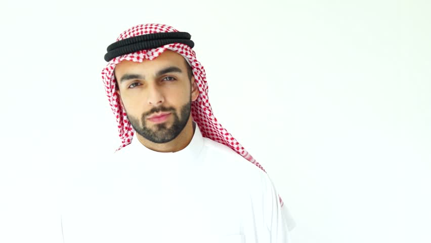 Stockvideoklipp Pa Saudi Arabian Young Businessman Posing Helt