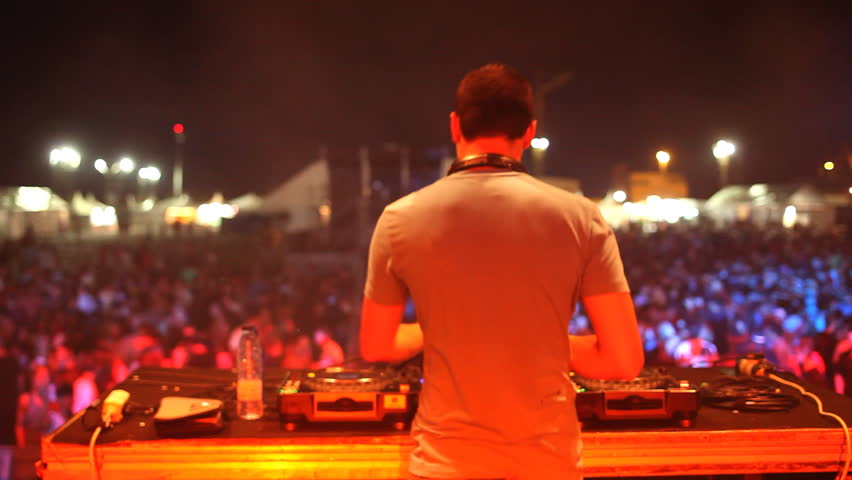 VALENCIA , SPAIN - AUGUST 1: At The Arenal Sound Music Festival. A Dj ...